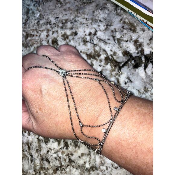 Rhinestone Silver-Tone Chain Hand Chain Link Finger Ring Bracelet! - Picture 3 of 14